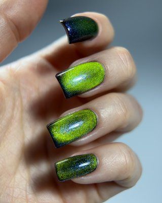 Гель лак кошачий глаз ART Galaxy Cat Eye #04, 6 мл 4563 фото